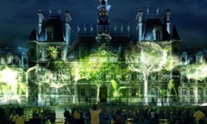 Une artiste Tuniso-Belge illuminera les monuments parisiens grâce aux Smartphones